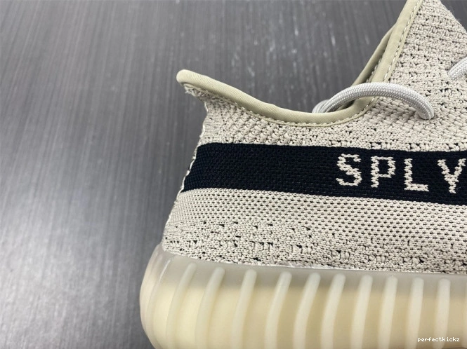 Yeezy Boost Black Beige HP7870 V2 Adidas 350 0822